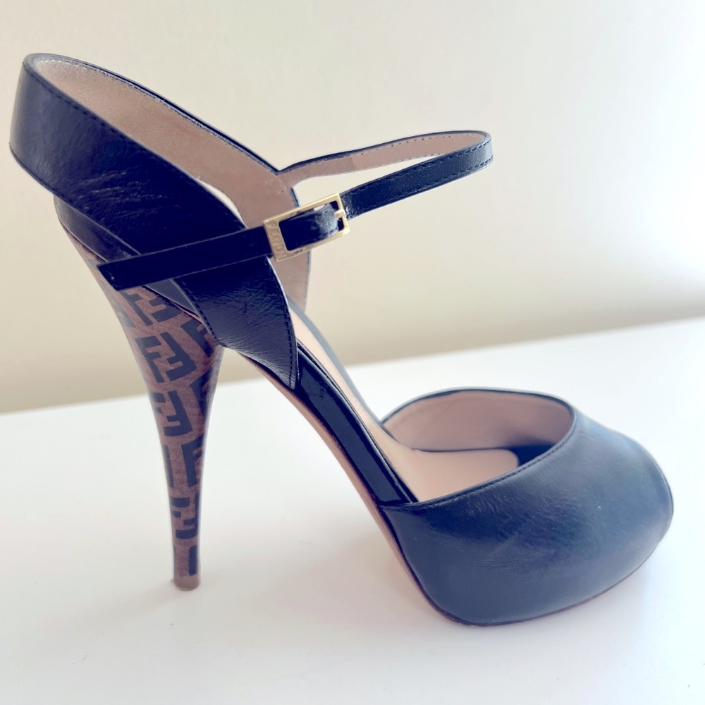 FENDI  Black Stiletto Heels - Picture 2 of 15